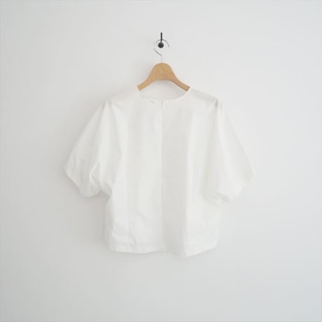 theory luxe / Natas Nella プルオーバーブラウス / 03-3308209 / 2411-1371