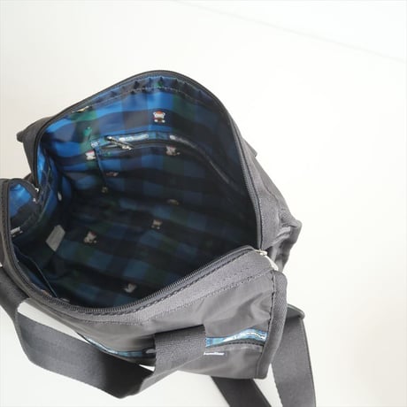 2024・人気完売品 / LeSportsac×familiar / DELUXE SM WEEKENDERファミリアサンダー / 4317 / 2504-0492