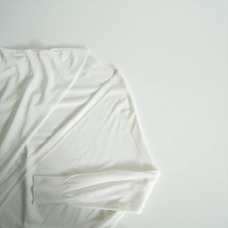 継続販売品 / DEUXIEME CLASSE / shake code ショート カーディガン / 25080500419010 / 2511-1158