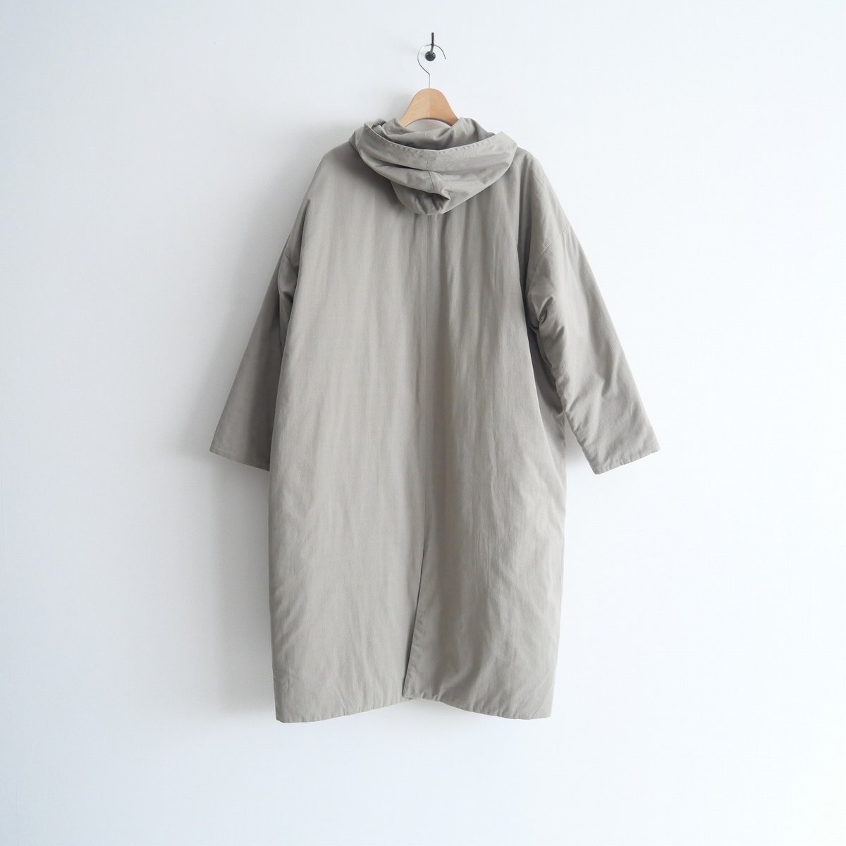 2021 / evam eva / padding hooded long coat / E2...