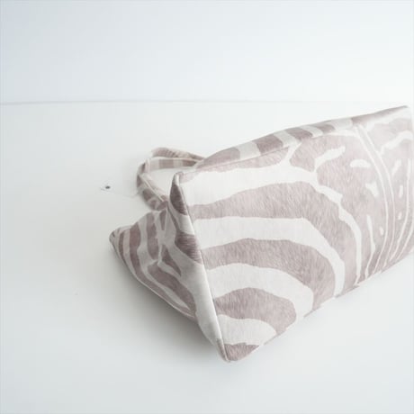 2024・人気完売品 / L'Appartement購入品 / BAZAR ATELIER SABLON / ZEBRA TOTE BAG / 24092570000610 / 2412-0456