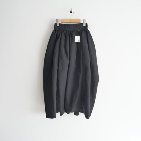 2022 / 野沢和香さんのブランド / WE'RTHY / 撥水BALLOON SKIRT / 22-AW-WE009-BK-S / 2307-0141