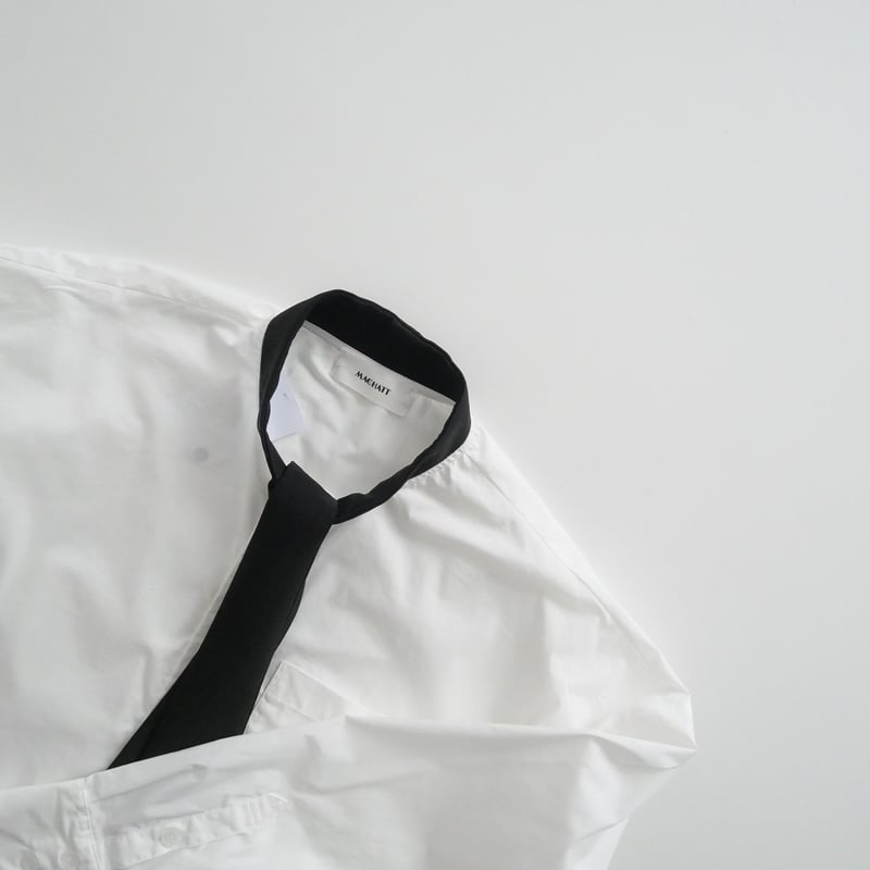 マチャットmachatt 完売品 タイドッキングシャツホワイト×ブラックタイ