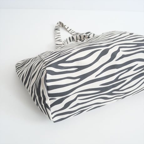 2024・人気完売品 / 未使用 / MUSE de Deuxieme Classe別注 / SITA PARANTICA / ZEBRA TOTE バッグ M / 2411-0043
