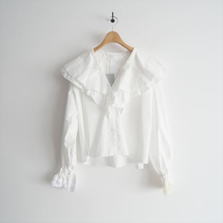 2024 / 未使用 / IENA二子玉川店限定品 / VIOLETTE ROOM / LACE BLOUSE  / 24051910001330 / 2412-0114