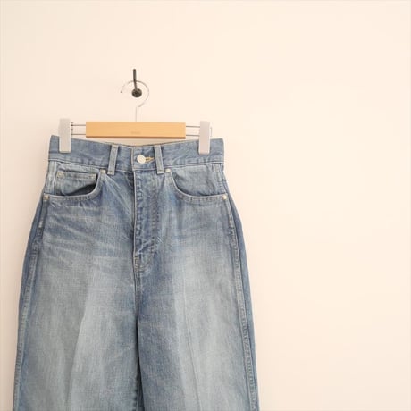 2025SS今季・人気完売品 / yori / Audreyテーパードデニム / YR22-25030SP / 2507-1314