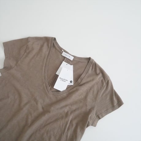 2024SS / 未使用 / DEUXIEME CLASSE別注 / CALUX / Vネック Tシャツ / 24070510003110 / 2408-0778