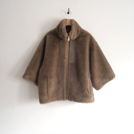 2024AW今季・人気完売品 / IENA購入品 / LOU ANDREA / ECO-FUR BZ エコファーブルゾン / 24010910000330 / 2412-0634