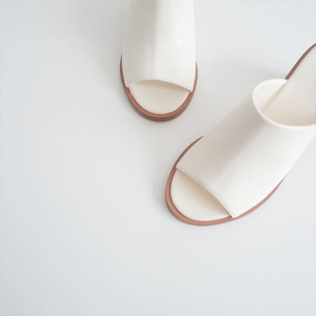 2022SS / 未使用 / TODAYFUL / Round Slide Sandals / 12211006 / 2405-0055