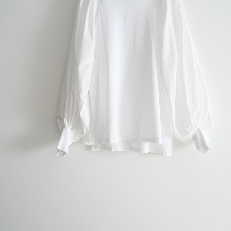 2021 / yori / ボリュームパフスリーブカットソー / 2208-0517 |  