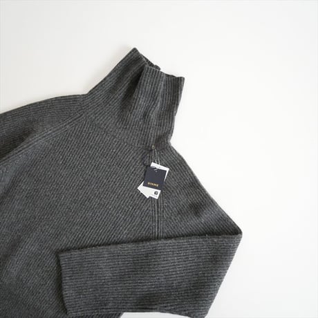 2023AW・人気完売品 / 未使用 / SINME / ミドルゲージタートルニット / S23AW-19 / 2511-0835