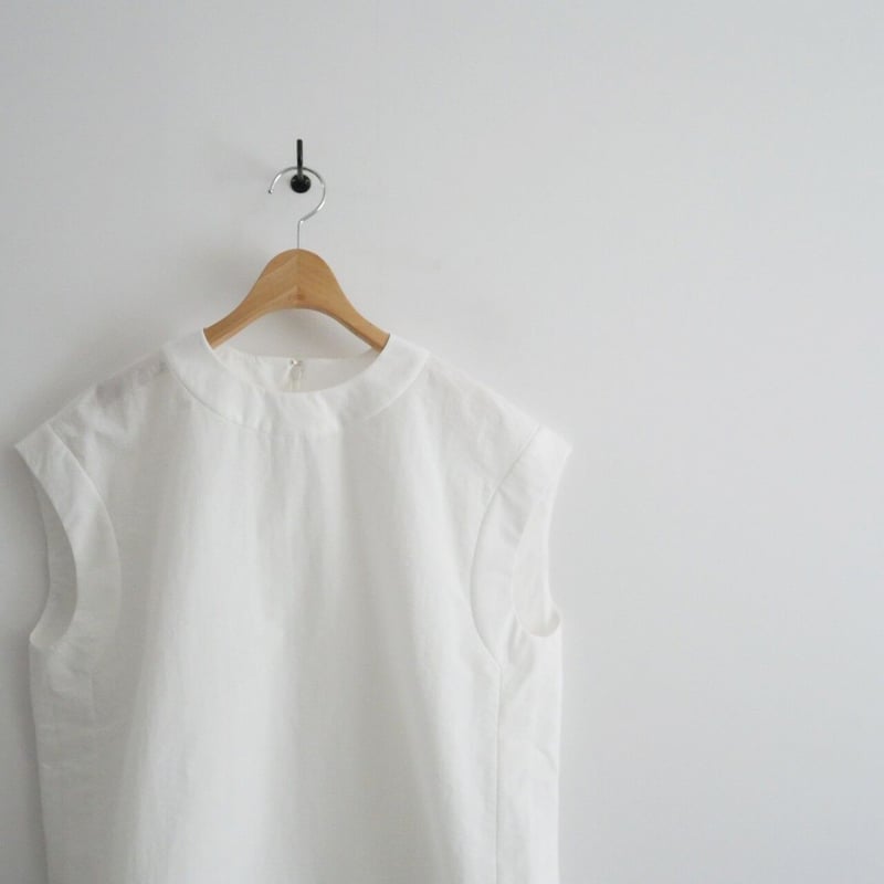 2022 / 未使用 / LOHEN / 額縁ノースリーブブラウス / LH22M-BL012 