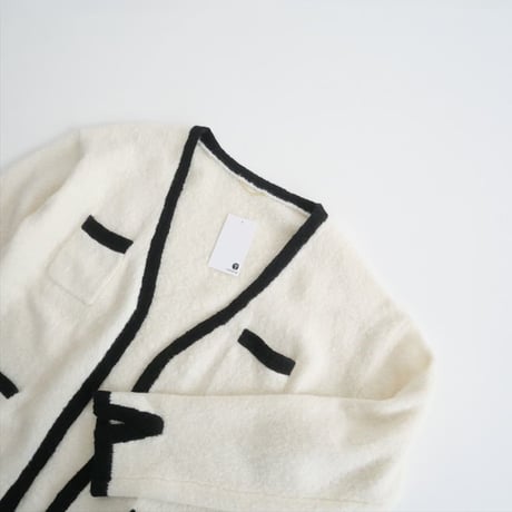 2022AW / L'Appartement / Bicolor Knit Cardigan / 22080560204030 / 2411-0052