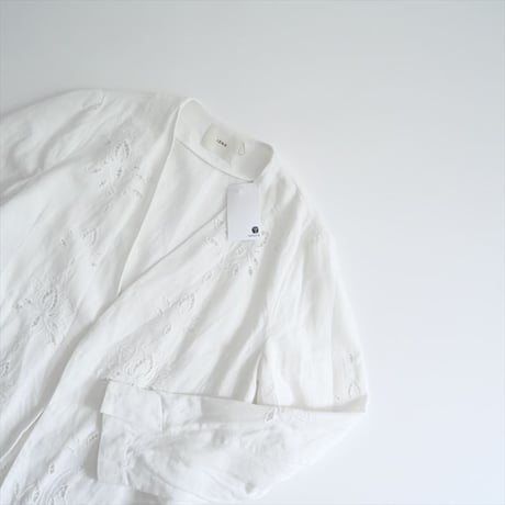 2025SS / IENA / コットンリネン カットワークレース ジャケット / 25010900200010 / 2507-0857