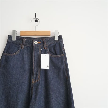 2023・人気完売品 / nagonstans / curve denim trousers / 470GA431-0190 / 2504-1248
