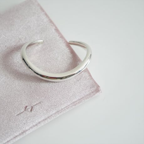 2025 / DEUXIEME CLASSE購入品 / GABRIELA ARTIGAS / WAVE CUFF / 25091510002510 / 2509-0418