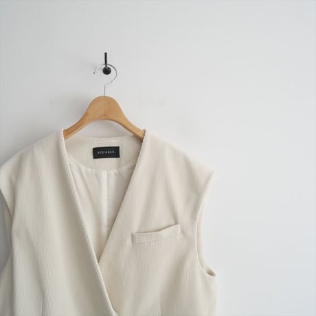 2022AW / 未使用 / IENA購入品 / STUMBLY / コーディロイジレ / 22011910001830 / 2403-0388