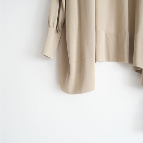 2024SS・人気完売品 / 未使用 / DEUXIEME CLASSE / shake code ショートカーディガン / 24080500405010 / 2410-0324