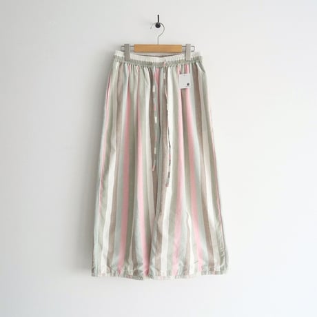 2023 / 未使用 / BUNON / Embroidery Tuck Pants / BN2331 / 2309-0322