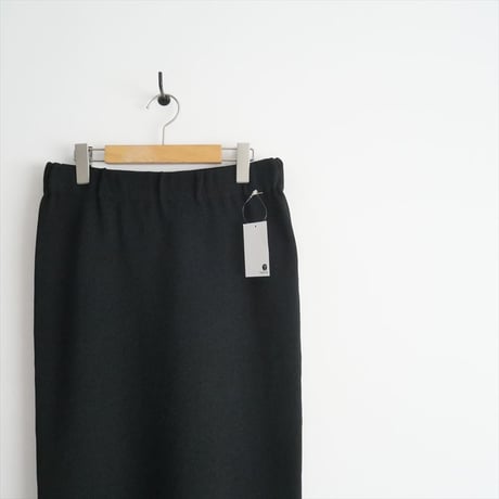2023 / L'Appartement / Knit Skirt / 23060560201830 / 2404-0862