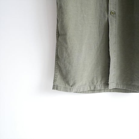 2025・人気完売品 / 未使用 / L'Appartement別注 / REMI RELIEF MILITARY SHIRTS DRESS 25040570102030 / 2604-0167