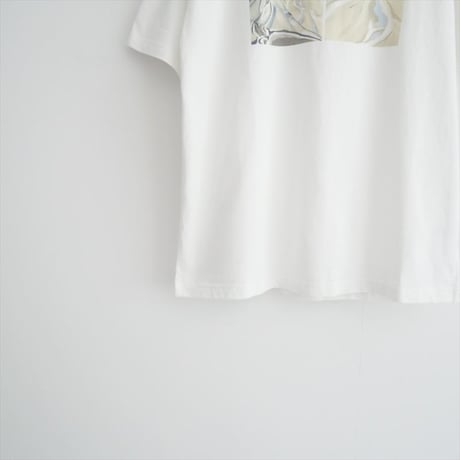 2025SS・人気完売品 / イラストレーターのYOLKさんコラボ / sahara / Graphic Tee / 01TP1322501 / 2508-0303