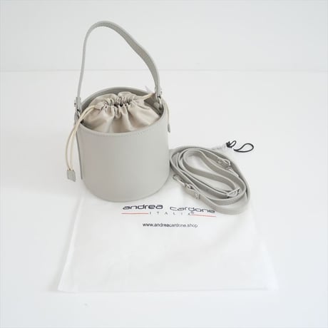 2022 / k.k.closet購入 / andrea cardone / bucket bag powder gray  / 2410-0086