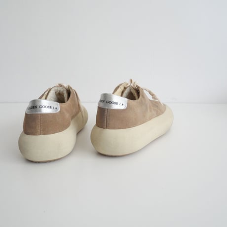 2023 / GOLDEN GOOSE / SPACE STAR / 23093570000630 / 2402-0620