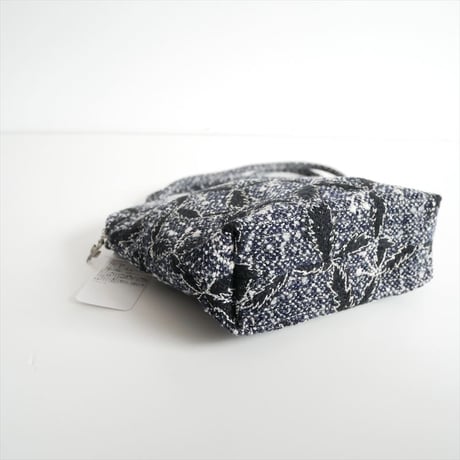 2024AW・人気完売品 / 未使用 / mina perhonen / muffinbag -sing leaf- / aca9983 / 2511-2025