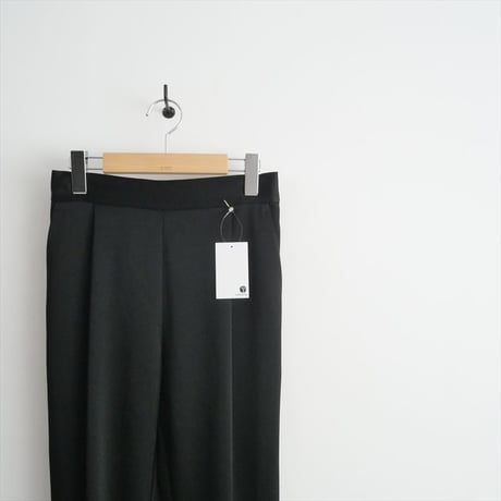2024 / IORE / BELLE PANTS / 10R24SS-PT-002 / 2409-0353