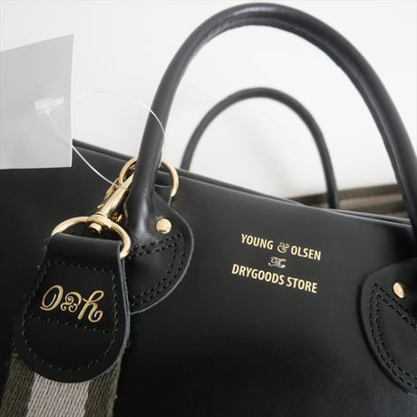 継続販売品・人気完売品 / 未使用 / FRAMeWORK別注 / YOUNG&OLSEN / CHARM WIDE BOTTLE BAG / 24092230005510 / 2509-2097