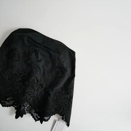 2025AW今季・人気完売品 / 未使用 / BRILL / カットワークビスチェ / 571385 / 2511-0579