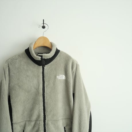 継続販売型 / THE NORTH FACE / ジップインバーサミッドジャケット / NAW72301 / 2501-0080