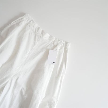 未使用 nest Robe コットンリネンウェザーバレルパンツ 01242-1131 2606-0872