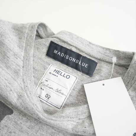 継続販売品 / MADISONBLUE / HELLO CREW NECK TEE / MB999-7101 / 2508-1203