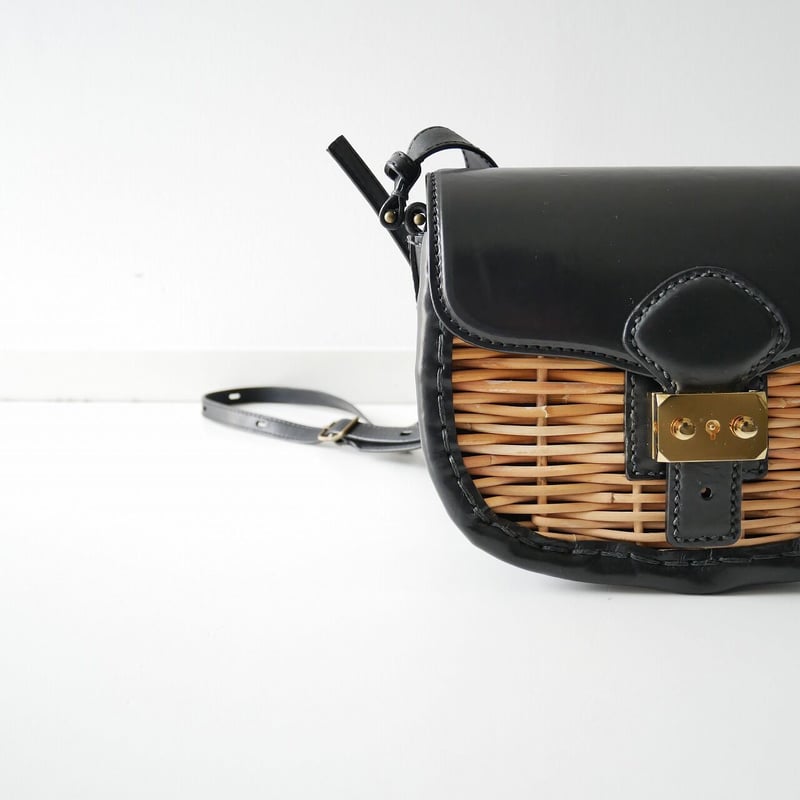 2020AW今季 / ebagos / ラウンドショルダー ミニ BLACK / 2010...