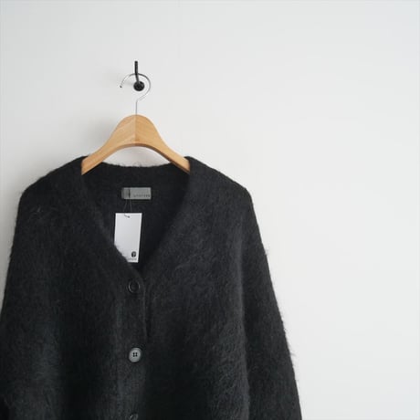 2023AW / uncrave / アルパカ ショート Ｖネック ニットカーディガン / KRUVSW0503 / 2403-2007