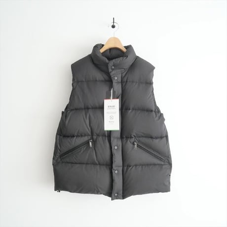 2022AW / 未使用 / L'Appartement購入品 / STAMMBAUM / OLMETEX DOWN VEST / 22010570003730 / 2403-0271