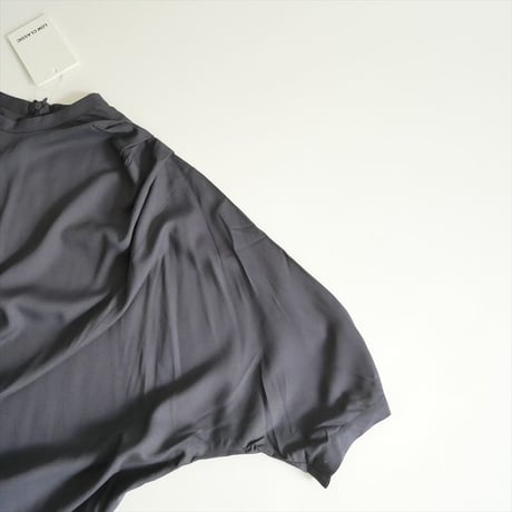 人気完売品 / 未使用 / AP STUDIO購入品 / LOW CLASSIC asymmetry blouse 23050587001730 / 2605-0508