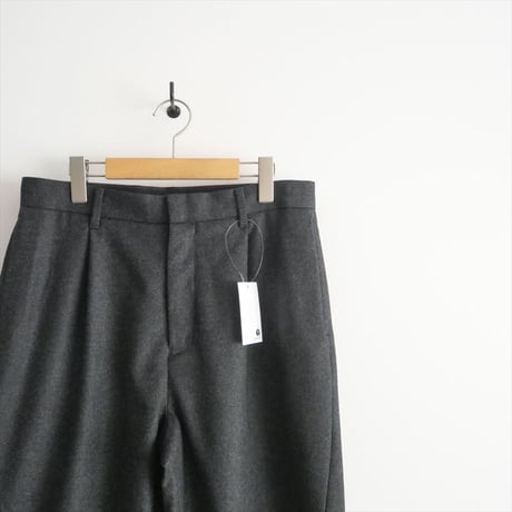 2023AW / 未使用 / L'Appartement / FLANNEL CURVY PANTS / 23030560401030 / 2405-0660