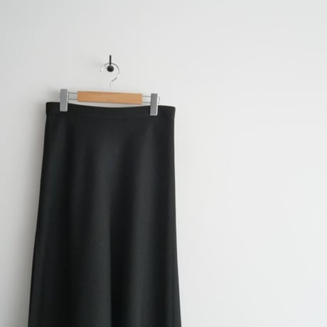 2022AW / 未使用 / MUSE de Deuxieme Classe / exquisite flare スカート / 22060520701030 / 2410-0954