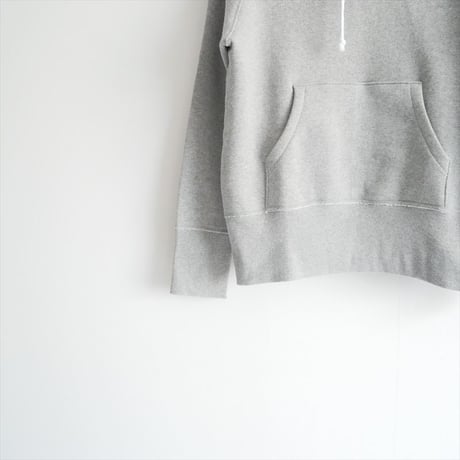 継続販売品・人気完売サイズ / 未使用 / DRESSTERIOR / デキシー吊裏毛パーカ / 085-11303 / 2512-0904
