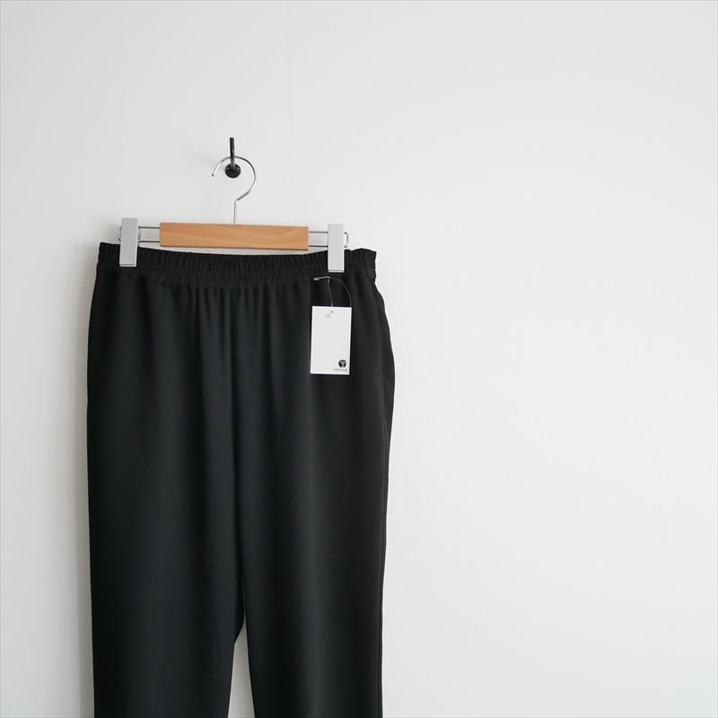 継続販売型 / Col Pierrot×eclat / とろみスリットリブパンツ / 2510