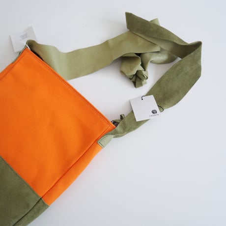 2022 / 未使用 / ajew / The suede shoulder bag / orange / 2301-0530