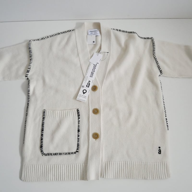 2021 / 未使用 / nagonstans / NEW ENGLAND BOX Vカーディ