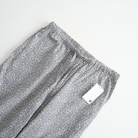2023 / TOUJOURS / CLASSIC FLORAL PRINT COTTON CLOTH Relax Pants / 2406-0019