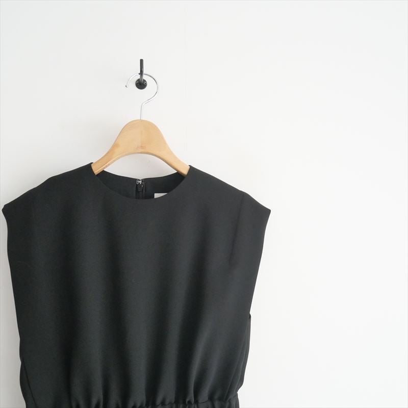 美品　LOHENローヘン　NARROW SKIRT 美品 LOHENローヘン NARROW SKIRT
