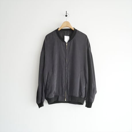 2025SS・人気完売品 / AP STUDIO / スエードライクサテンブルゾン / 25010586252030 / 2603-1240