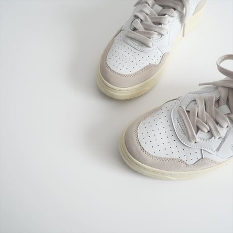 2023SS / AP STUDIO購入品 / AUTRY / MEDALIST (low cut) / 23093587002810 / 2404-0775