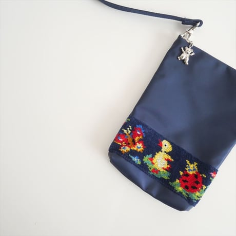 2023・人気完売品 / FEILER / ハイジ スマホショルダー / HE-231368 / 2502-0194